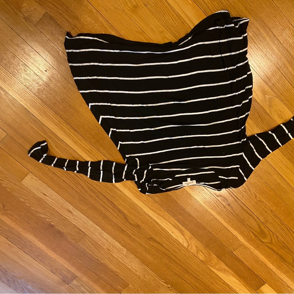 Black and White Striped Women's Top